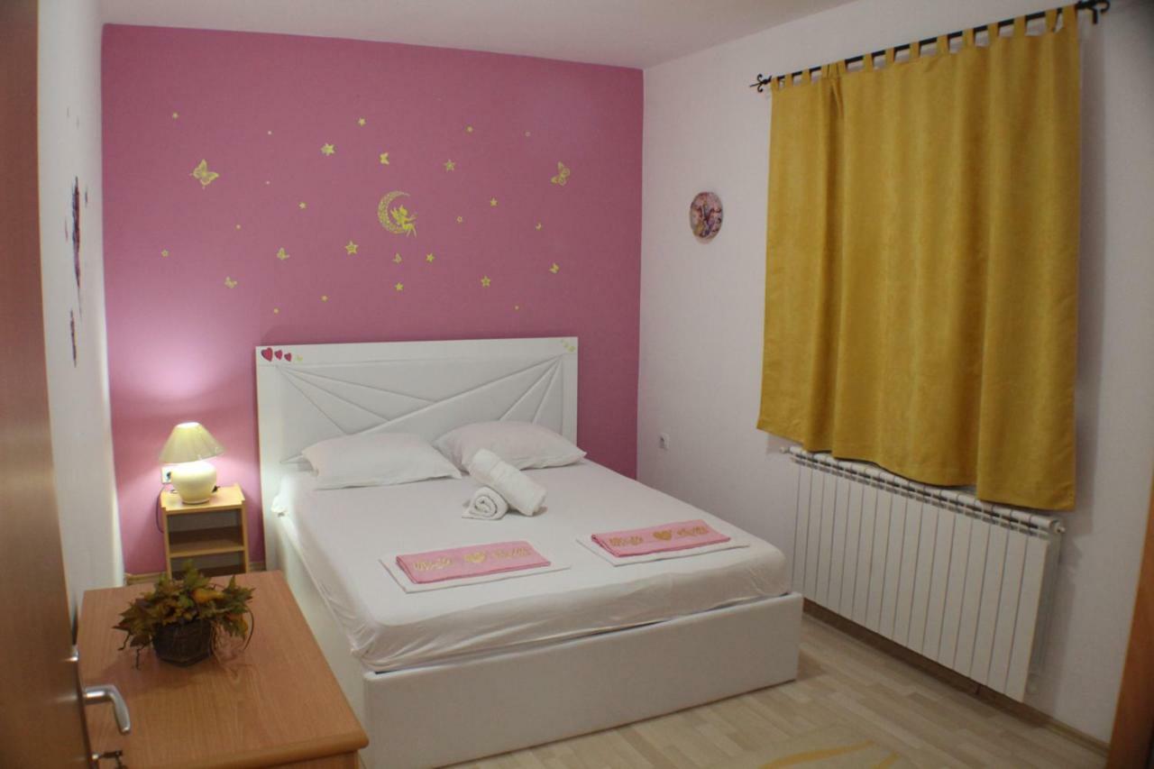 Hotel Casa Hena Ulcinj Zewnętrze zdjęcie