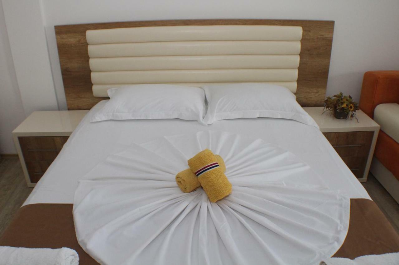 Hotel Casa Hena Ulcinj Zewnętrze zdjęcie